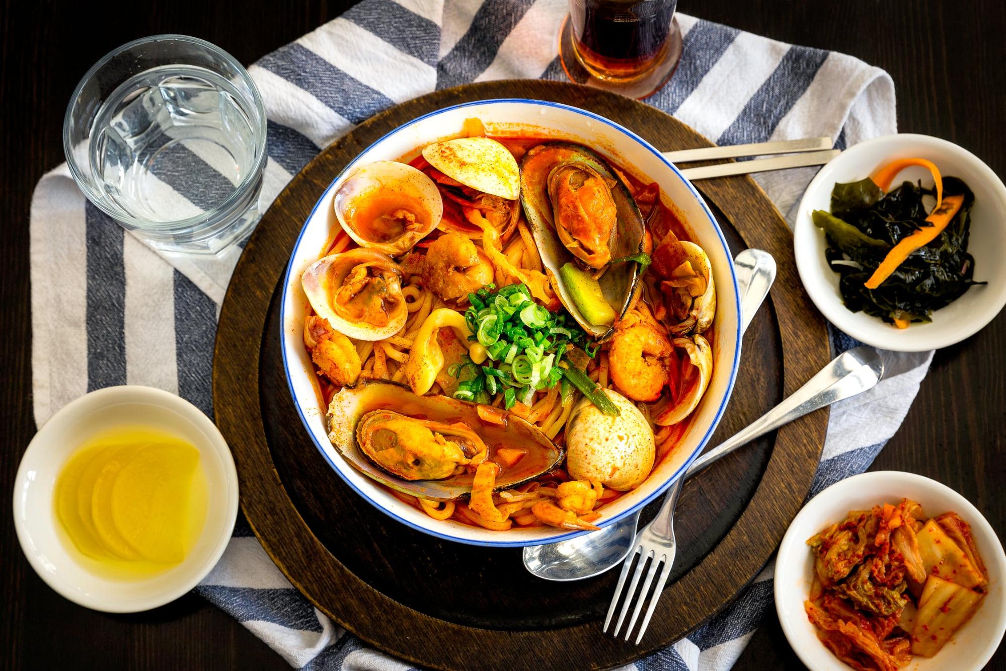 PASTA PLUS SEAFOOD: 5 Sumptuous Seafood Pasta Dishes to Try!