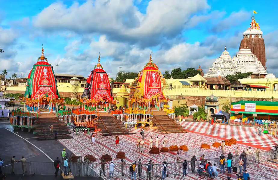 top 10 richest temple in india